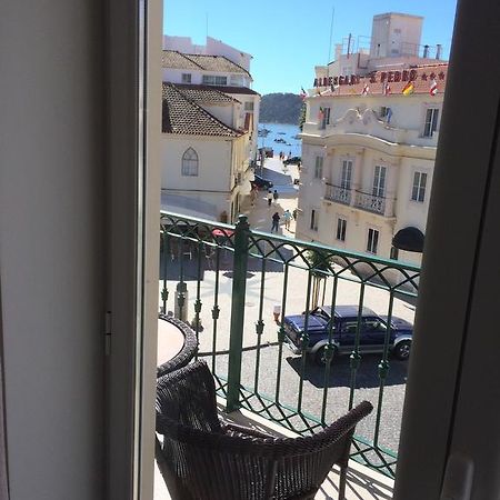Apartamento Praia ساو مارتينهو دو بورتو المظهر الخارجي الصورة