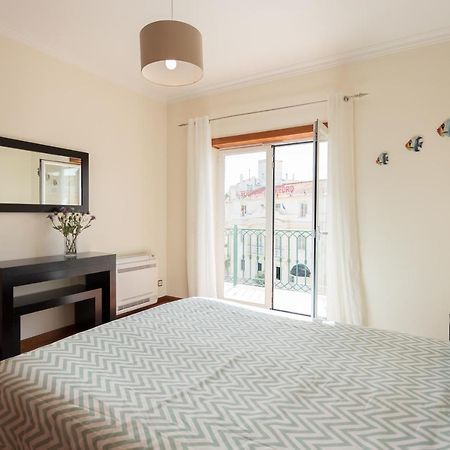 Apartamento Praia ساو مارتينهو دو بورتو المظهر الخارجي الصورة