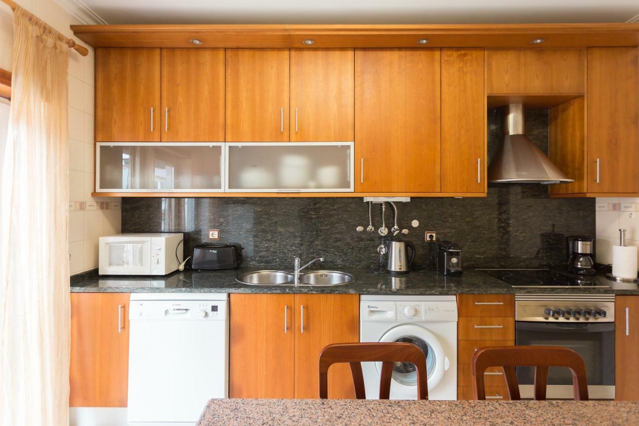 Apartamento Praia ساو مارتينهو دو بورتو المظهر الخارجي الصورة